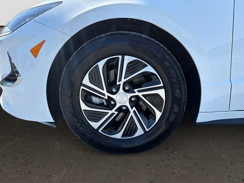 Used 2023 Hyundai Sonata Blue FWD image 29