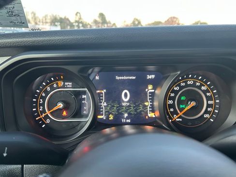 New 2026 Jeep Gladiator Sport image 13