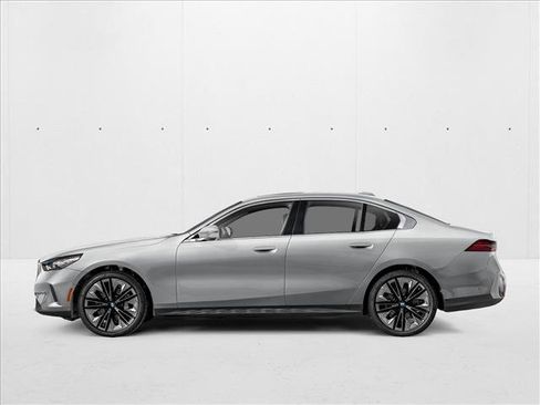 New 2027 BMW 530i xDrive AWD/4WD image 3