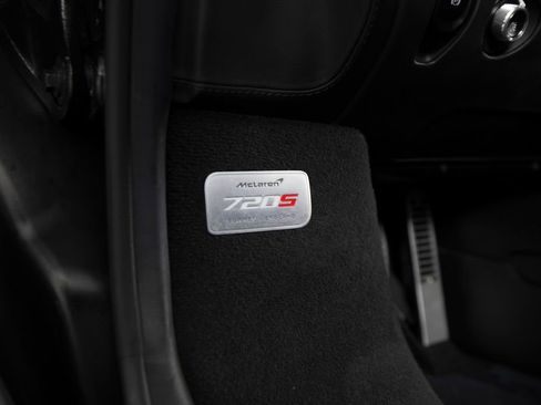 Used 2020 McLaren 720S Performance RWD image 15