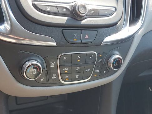 Certified 2023 Chevrolet Equinox LT w/ Driver Convenience Package AWD/4WD image 28