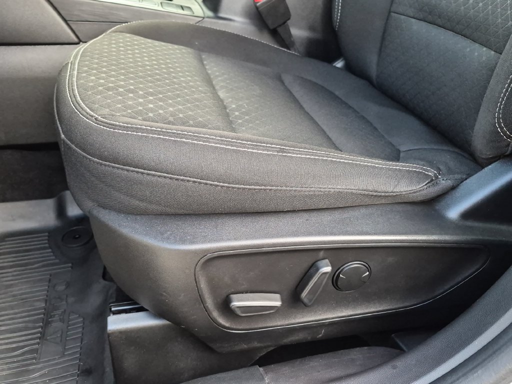 Certified 2023 Ford Escape Active AWD/4WD image 22
