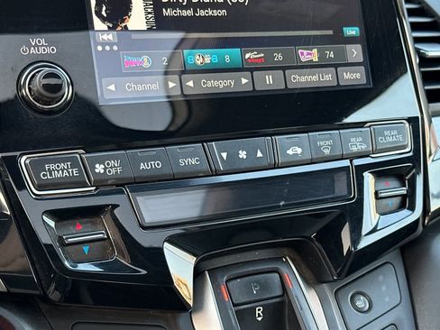 Used 2019 Honda Odyssey EX-L image 21