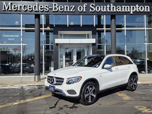 Used 2016 Mercedes-Benz GLC 300 4MATIC image 1