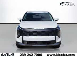 New 2026 Kia Sportage LX w/ LX Convenience Package FWD video 2