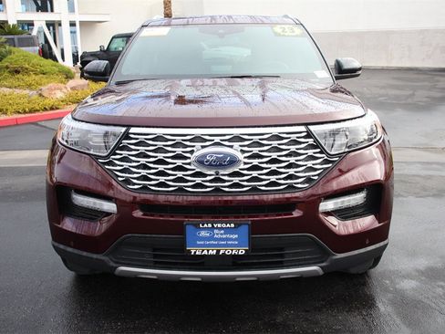 Certified 2022 Ford Explorer Platinum w/ Equipment Group 601A image 13