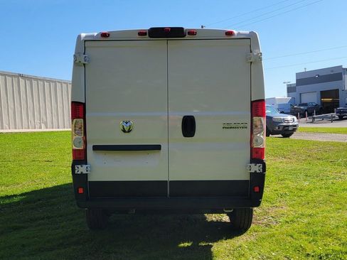 New 2025 RAM ProMaster 1500 w/ Premium Convenience Group image 5