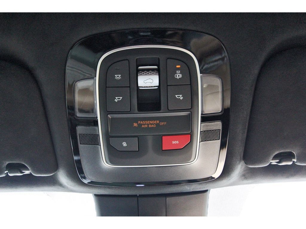Used 2023 Hyundai Santa Fe Calligraphy FWD image 25