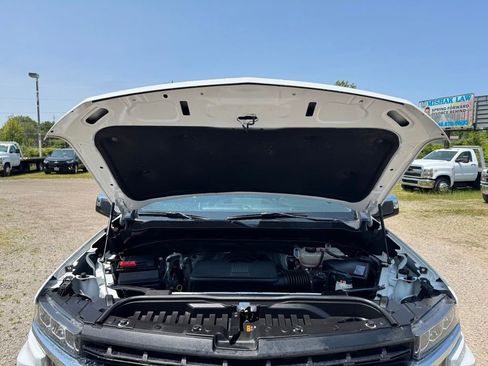 Used 2020 Chevrolet Silverado 1500 LT w/ Remote Start Package image 16