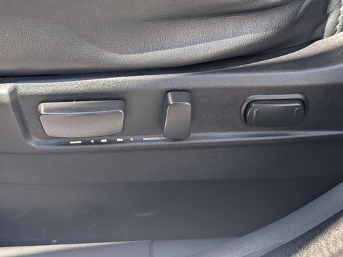Used 2020 Mitsubishi Outlander SEL AWD/4WD image 20