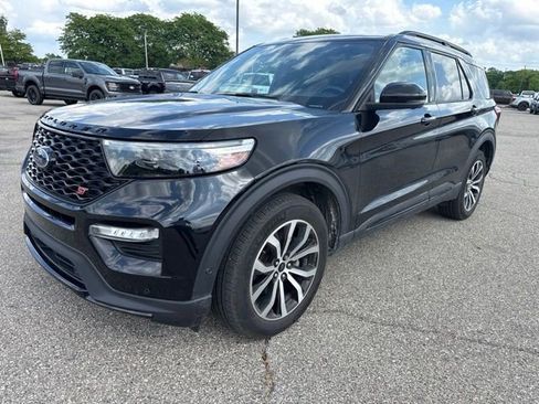 Used 2020 Ford Explorer ST w/ Premium Technology Package AWD/4WD image 2