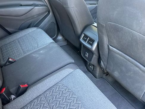 Used 2022 Chevrolet Equinox LT AWD/4WD image 18