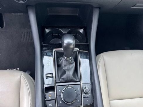 Used 2025 MAZDA MAZDA3 s FWD image 19