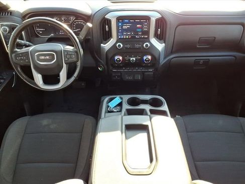 Used 2022 GMC Sierra 2500 SLE w/ SLE Value Package; image 14