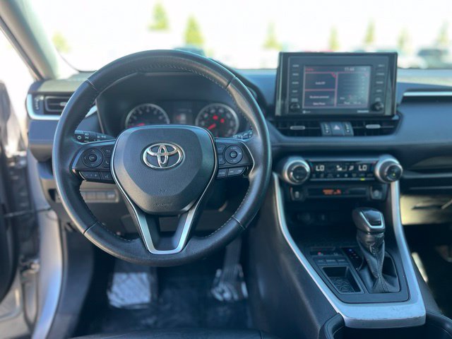 Used 2021 Toyota RAV4 XLE Premium w/ Carpet Mat Package (TMS) FWD image 12