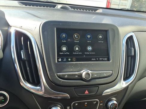 Used 2019 Chevrolet Equinox LT image 10