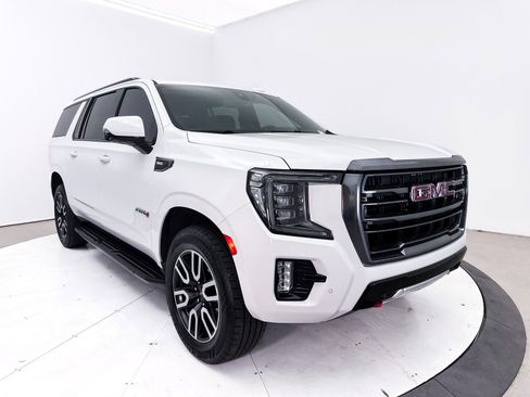 Used 2021 GMC Yukon XL AT4 w/ Rear Media and Nav Package AWD/4WD image 14
