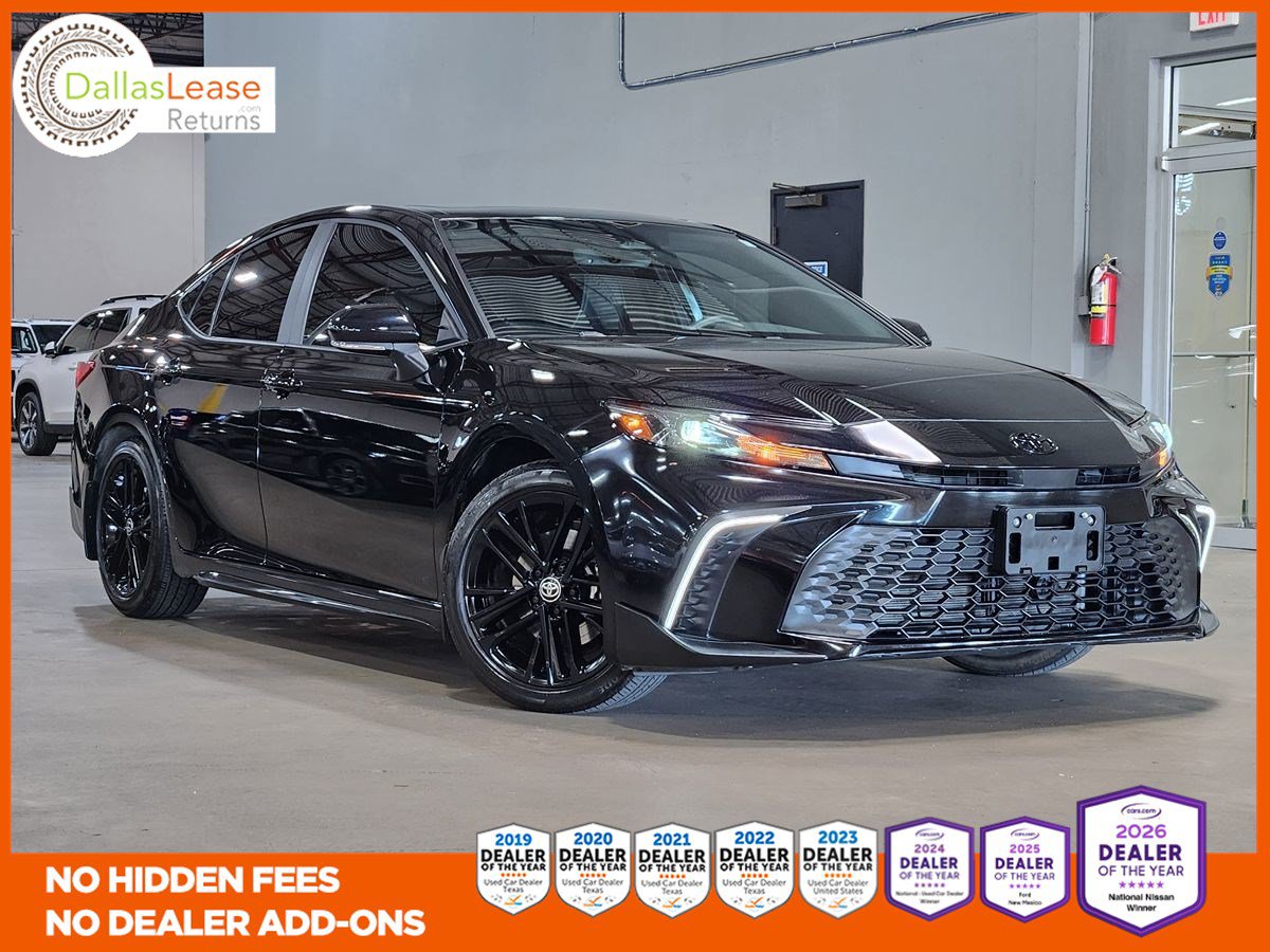 Used 2025 Toyota Camry SE w/ Multimedia Upgrade Package FWD image 1