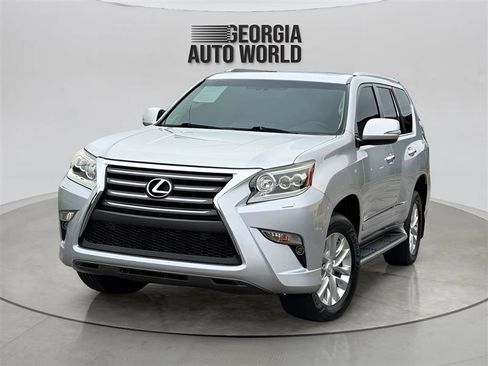 Used 2016 Lexus GX 460 w/ Premium Package AWD/4WD image 3