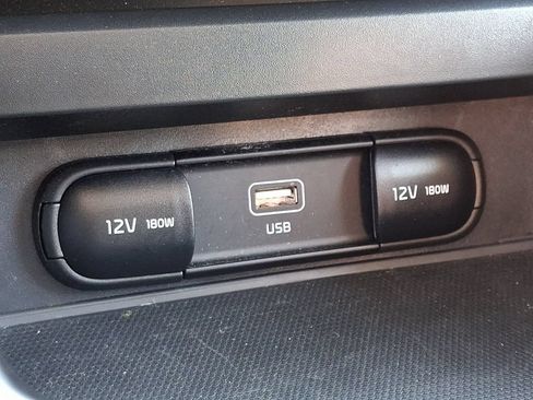 Used 2023 Kia Soul LX w/ Option Group 015 FWD image 22