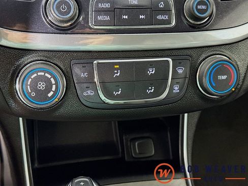 Used 2017 Chevrolet Impala LS FWD image 19