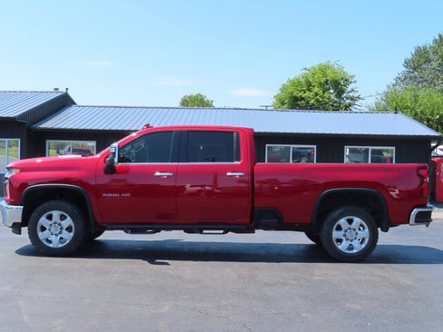 Used 2021 Chevrolet Silverado 3500 LTZ w/ LTZ Plus Package AWD/4WD image 3