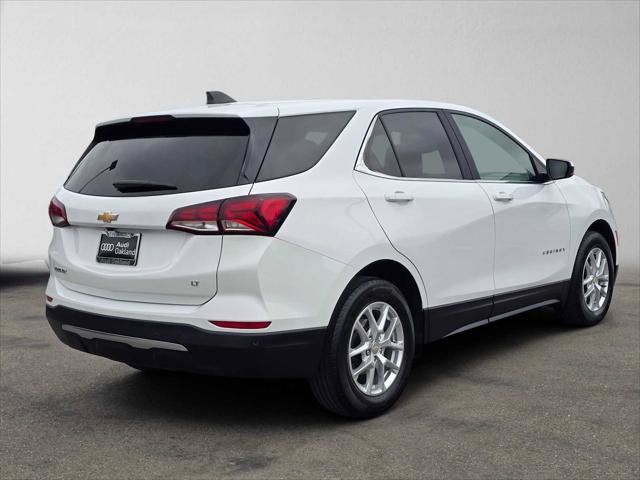 Used 2024 Chevrolet Equinox LT FWD image 3