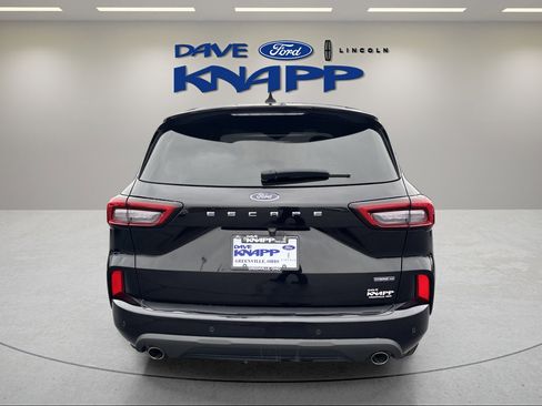 Used 2024 Ford Escape ST-Line Select w/ Tech Pack #2 image 7
