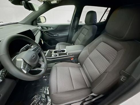 New 2026 Chevrolet Equinox LT image 23