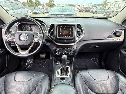 Used 2016 Jeep Cherokee Limited w/ Luxury Group image 3