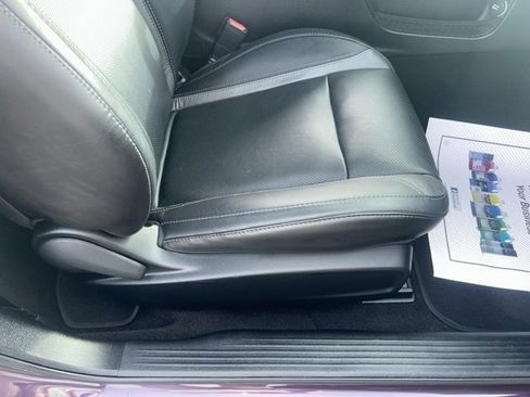 Used 2021 Dodge Challenger SXT w/ Plus Package image 34