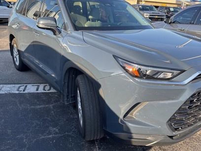 Used 2024 Toyota Grand Highlander XLE