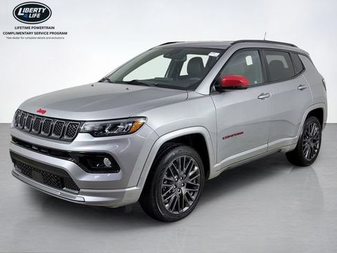 Used 2023 Jeep Compass Limited AWD/4WD image 7