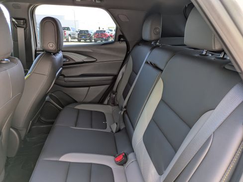 New 2025 Chevrolet TrailBlazer ACTIV w/ Convenience Package image 8