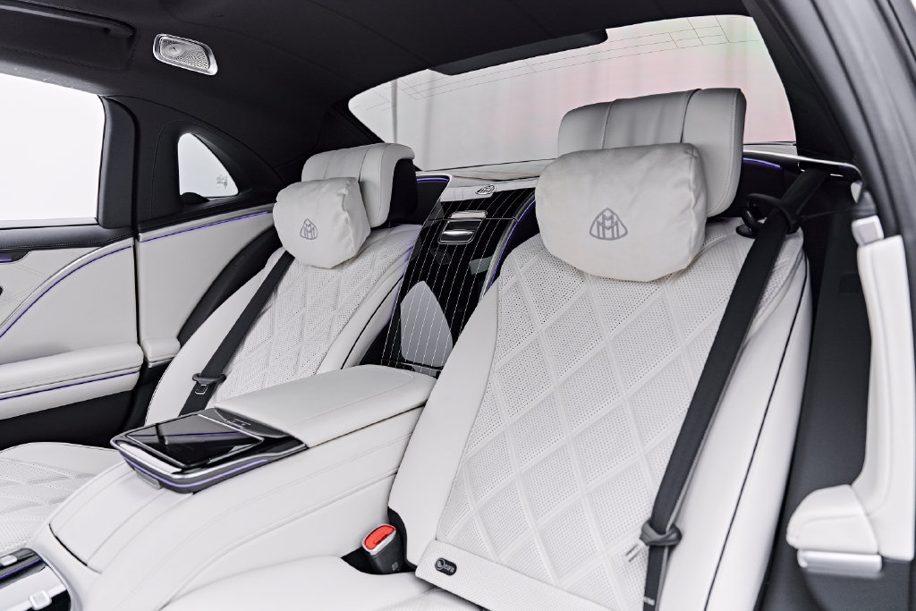 Used 2026 Mercedes-Benz Maybach S 580 4MATIC image 43