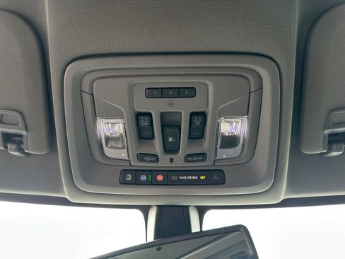 Used 2022 GMC Sierra 1500 Denali w/ Denali Premium Package image 33