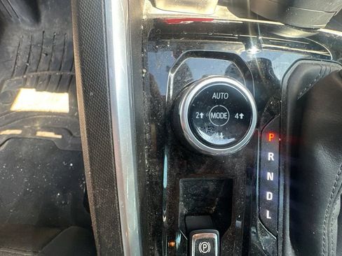 Used 2024 Chevrolet Colorado Trail Boss w/ Advanced Trailering Package AWD/4WD image 20