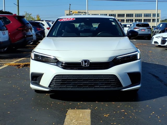Used 2024 Honda Civic Sport image 2