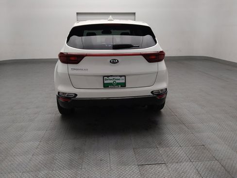 Used 2020 Kia Sportage LX AWD/4WD image 6