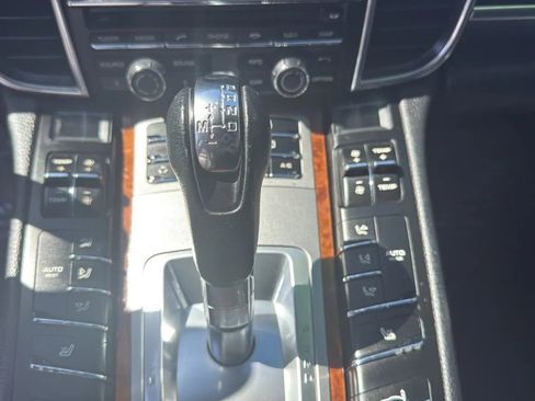 Used 2012 Porsche Panamera S RWD image 15
