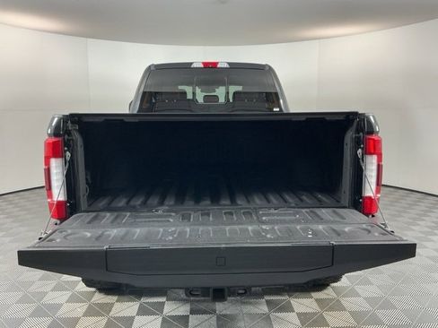 Used 2018 Ford F350 Platinum w/ Platinum Ultimate Package image 7