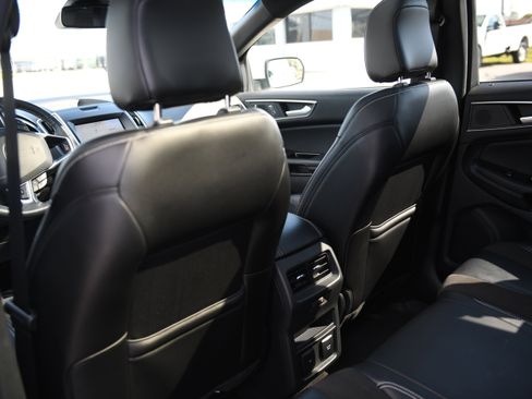 Used 2020 Ford Edge ST w/ Equipment Group 401A image 17