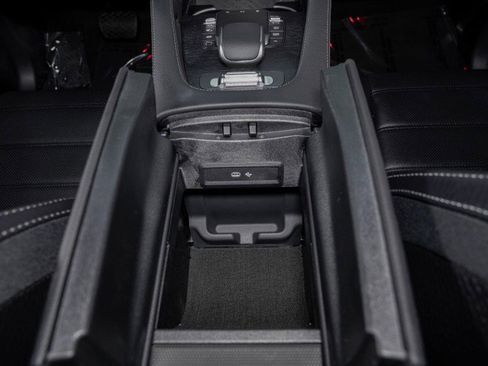 New 2026 Mercedes-Benz GLE 580 4MATIC image 23