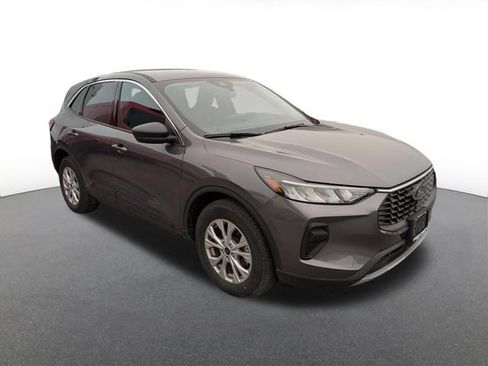 Certified 2023 Ford Escape Active AWD/4WD image 7