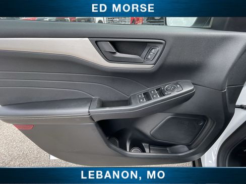 Certified 2022 Ford Escape SE w/ Cold Weather Package AWD/4WD image 20