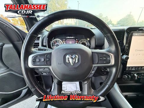 Used 2023 RAM 1500 Laramie AWD/4WD image 13