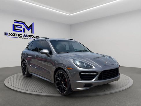Used 2013 Porsche Cayenne GTS AWD/4WD image 7