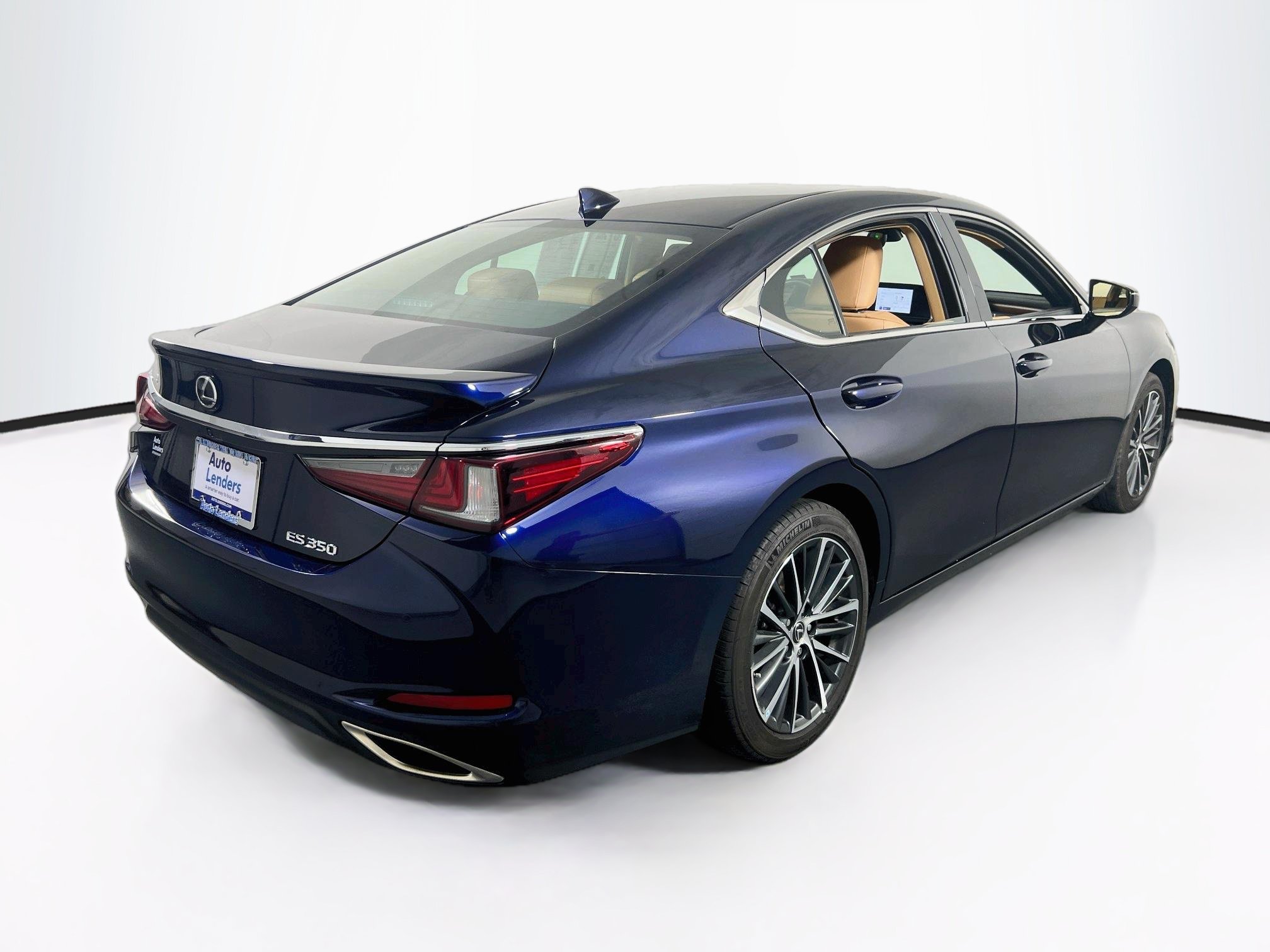 Used 2023 Lexus ES 350 w/ Premium Package FWD image 5
