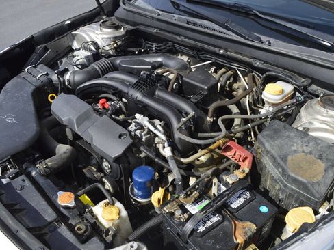 Used 2016 Subaru Legacy 2.5i Limited image 38