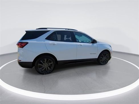 Used 2022 Chevrolet Equinox RS image 8